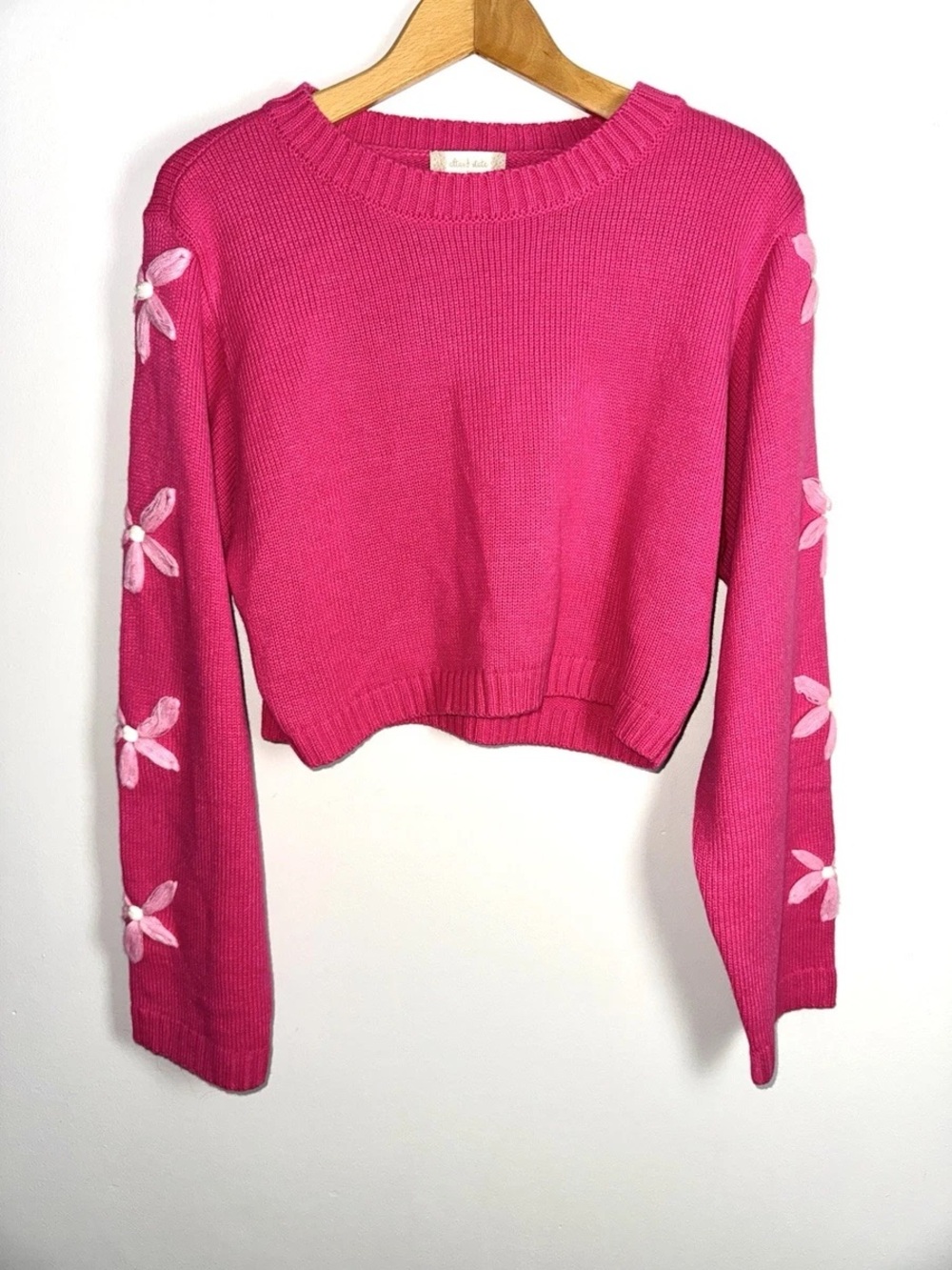 Altar’d State Bright Hot Pink Floral Sleeve Cropped Rib Knit Sweater Size Small